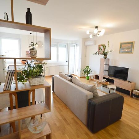 Shine24 - Spacious And Bright Apartment - New Novi Sad Ngoại thất bức ảnh