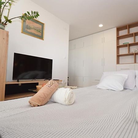 Shine24 - Spacious And Bright Apartment - New Novi Sad Ngoại thất bức ảnh