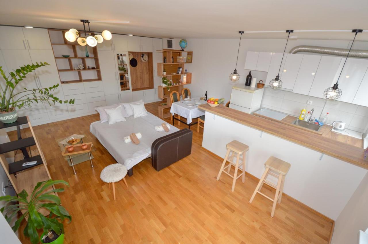 Shine24 - Spacious And Bright Apartment - New Novi Sad Ngoại thất bức ảnh
